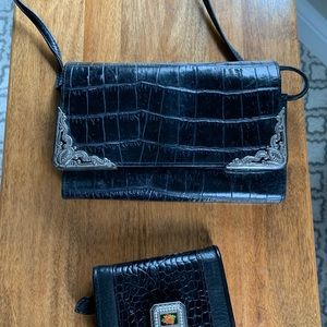 Brighton Crossbody bag and bonus Wallet- great condition!